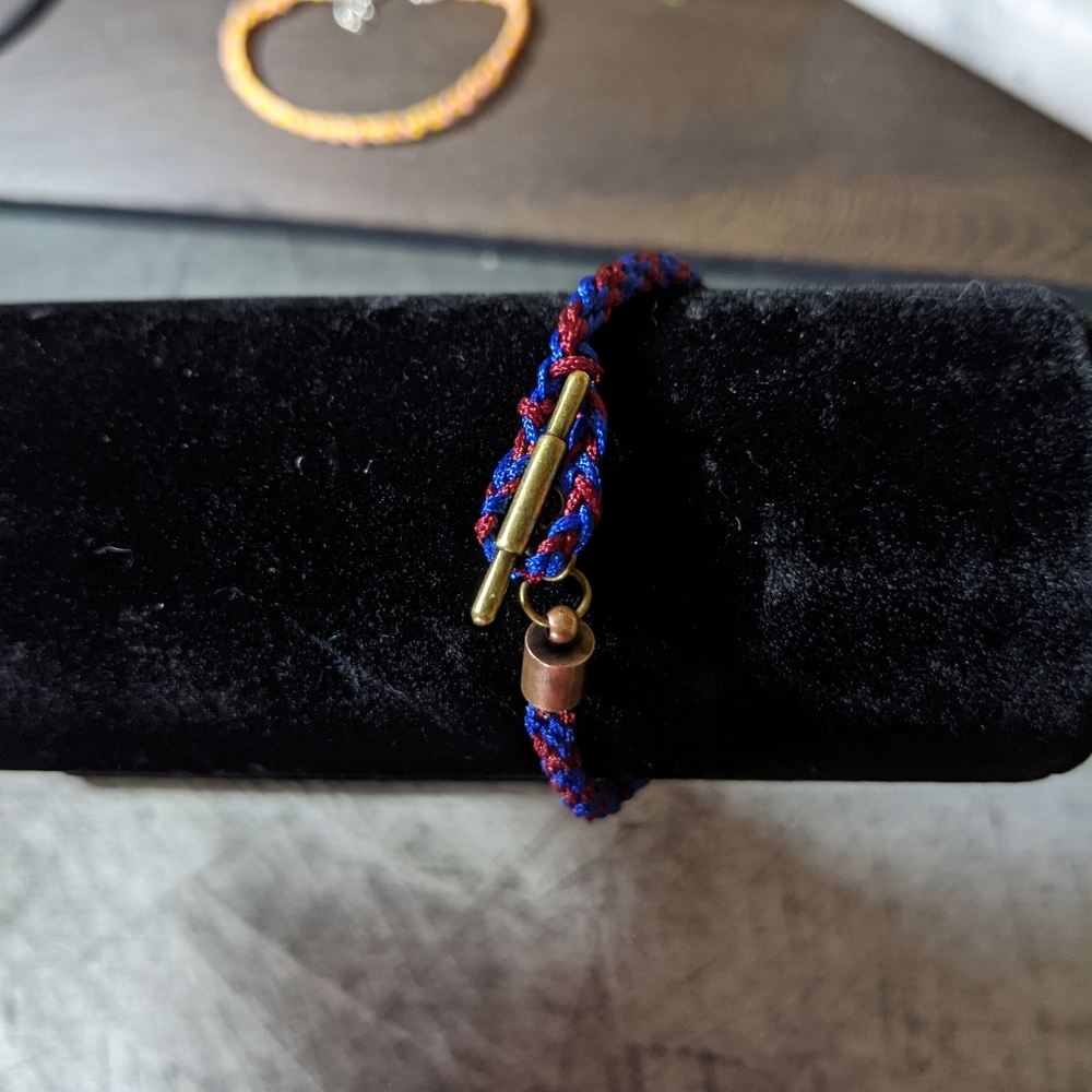 Handmade bracelet - Picture 4 of 5